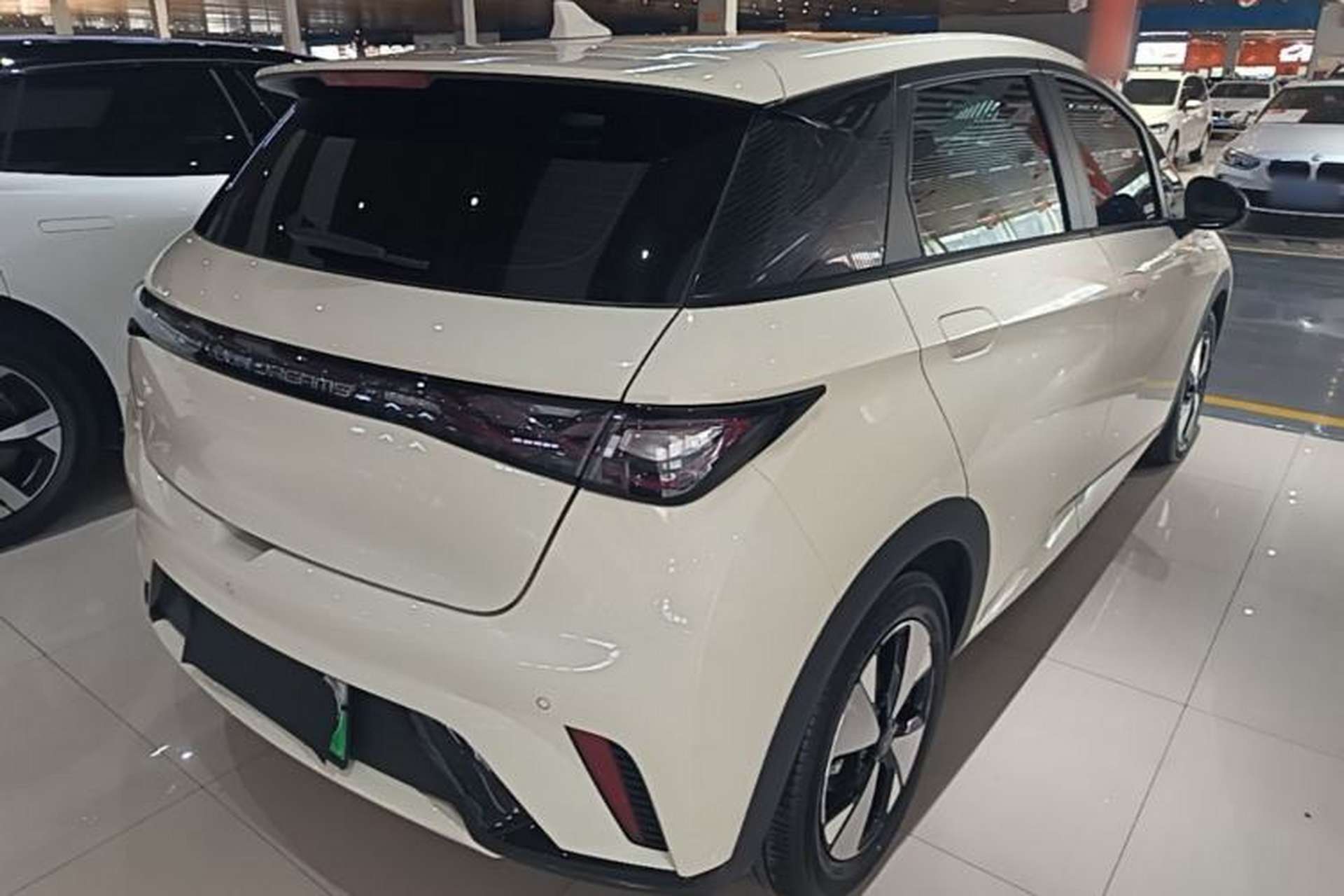 Used BYD Dolphin 2023 420 km Fashion Edition Rear Right 45 Deg