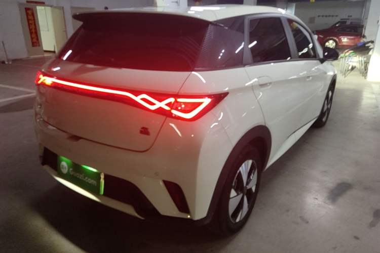 Used BYD Dolphin 2023 420 km Free Version Rear Right 45 Deg