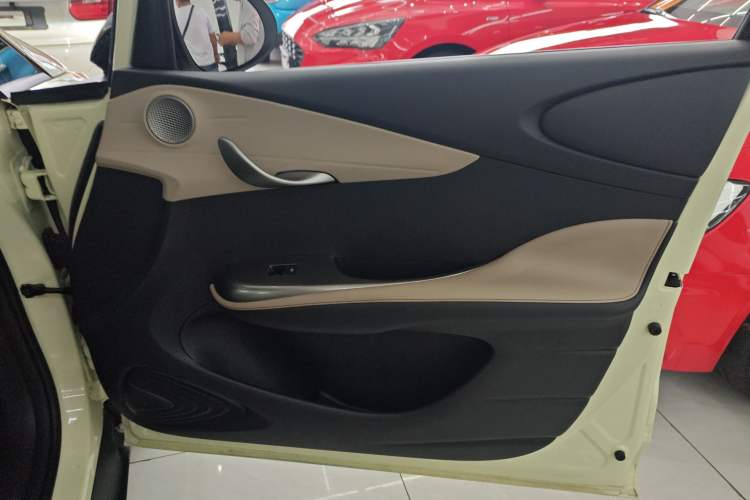 Used BYD Dolphin 2023 420 km Fashion Edition Right Front Door Interior