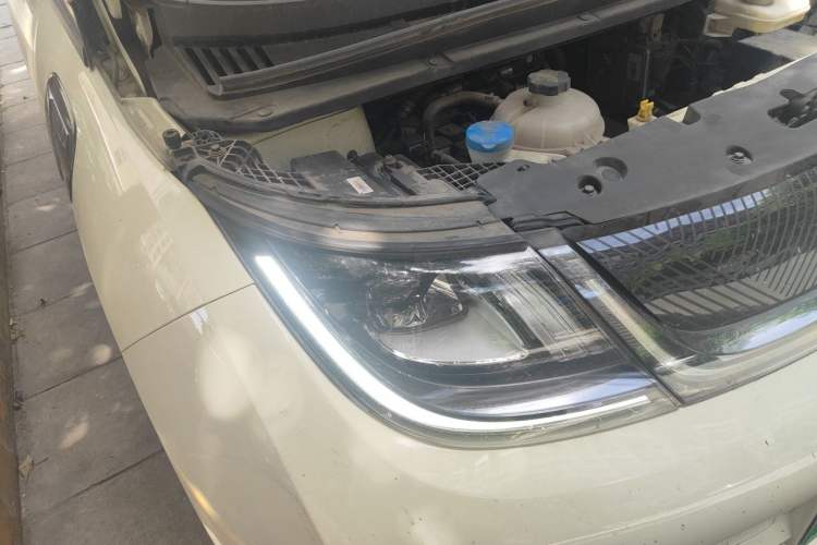 Used BYD Dolphin 2023 420 km Fashion Edition Right Front Headlight