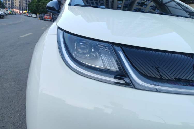 Used BYD Dolphin 2023 420 km Free Version Right Front Headlight