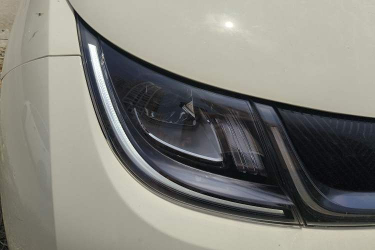 Used BYD Dolphin 2023 420 km Free Version Right Front Headlight