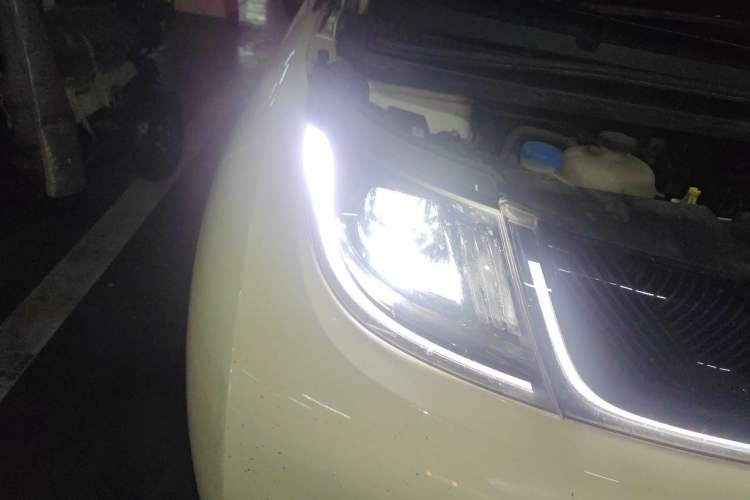 Used BYD Dolphin 2023 420 km Fashion Edition Right Front Headlight