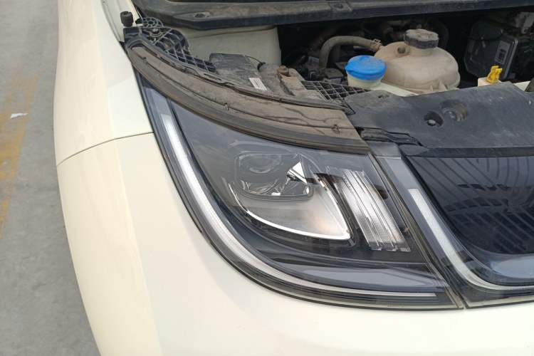 Used BYD Dolphin 2023 420 km Free Version Right Front Headlight