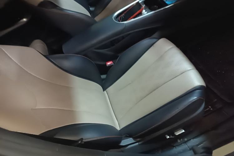 Used BYD Dolphin 2023 420 km Fashion Edition Right Front Seat