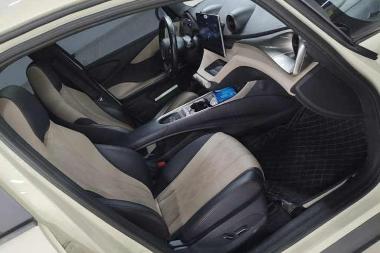 Used BYD Dolphin 2023 420 km Fashion Edition Right Front Seat
