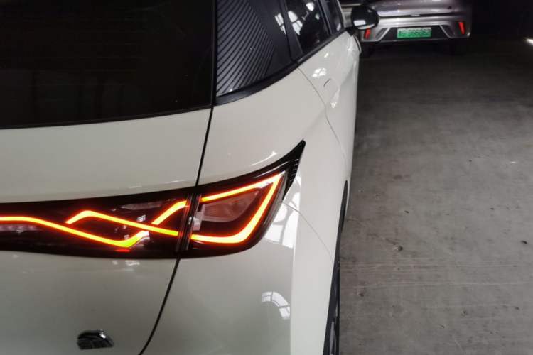 Used BYD Dolphin 2023 420 km Free Version Right Rear Taillight
