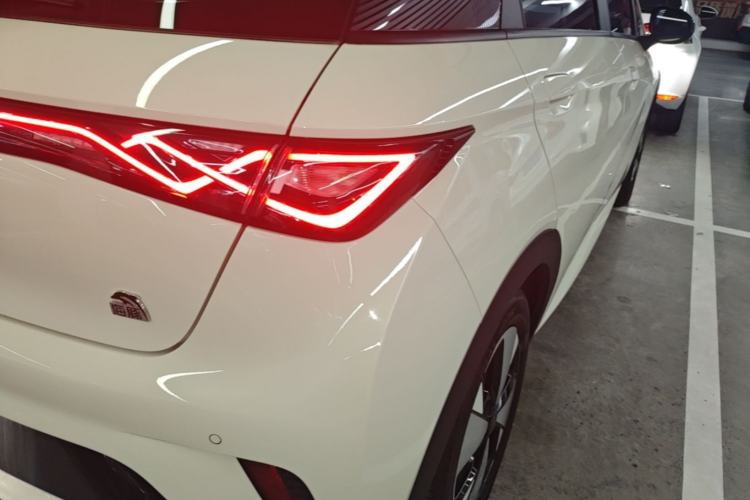 Used BYD Dolphin 2023 420 km Fashion Edition Right Rear Taillight