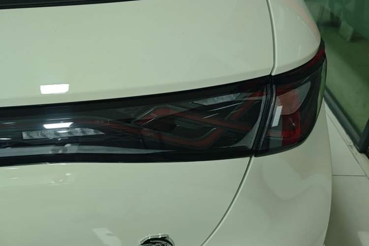 Used BYD Dolphin 2023 420 km Fashion Edition Right Rear Taillight