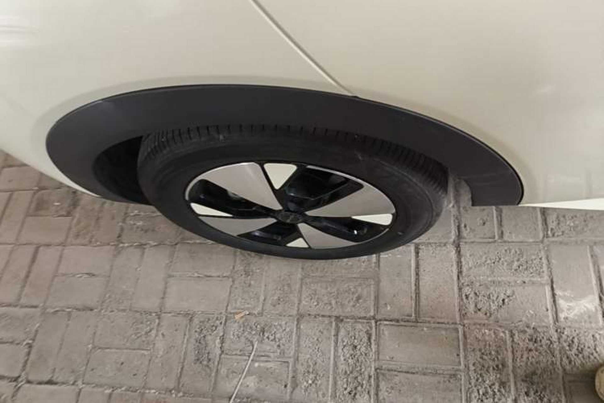 Used BYD Dolphin 2023 420 km Fashion Edition Right Rear Wheel Hub