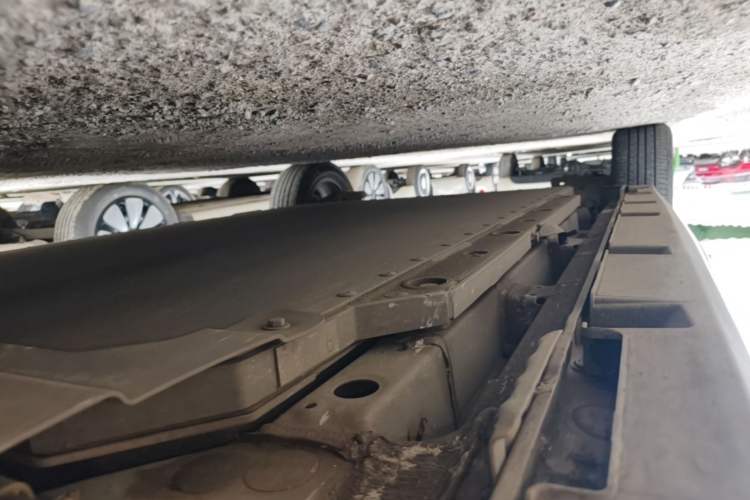 Used BYD Dolphin 2023 420 km Fashion Edition Right Side Sill