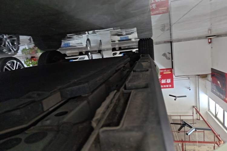 Used BYD Dolphin 2023 420 km Fashion Edition Right Side Sill