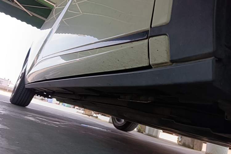 Used BYD Dolphin 2023 420 km Fashion Edition Right Side Sill