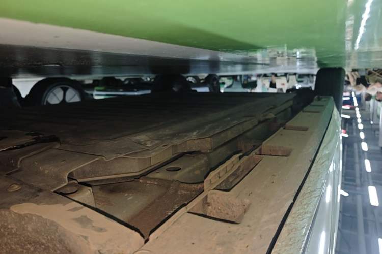 Used BYD Dolphin 2023 420 km Fashion Edition Right Side Sill