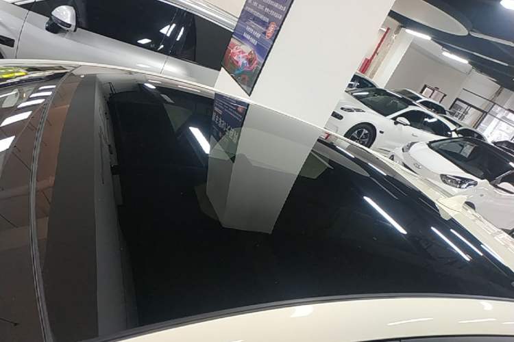 Used BYD Dolphin 2023 420 km Fashion Edition Roof