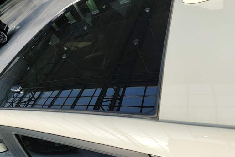 Used BYD Dolphin 2023 420 km Fashion Edition Roof