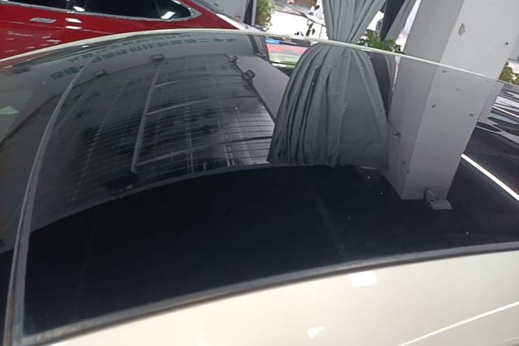 Used BYD Dolphin 2023 420 km Fashion Edition Roof