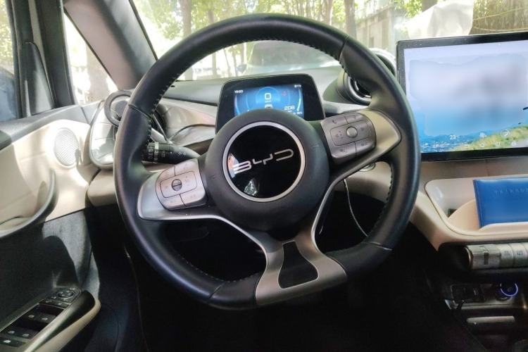 Used BYD Dolphin 2023 420 km Fashion Edition Steering Wheel