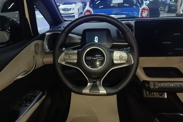 Used BYD Dolphin 2023 420 km Fashion Edition Steering Wheel