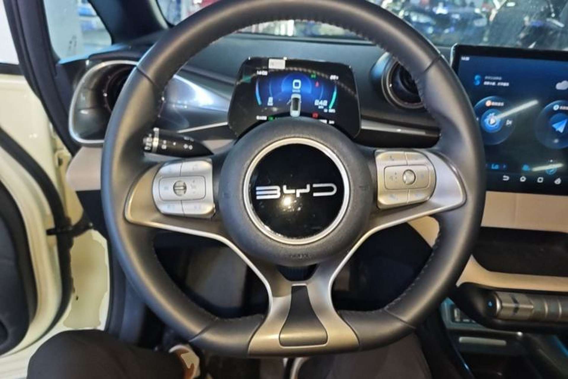 Used BYD Dolphin 2023 420 km Fashion Edition Steering Wheel