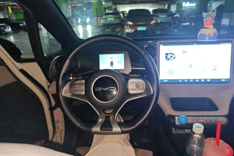 Used BYD Dolphin 2023 420 km Fashion Edition Steering Wheel