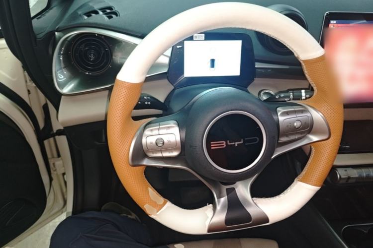 Used BYD Dolphin 2023 420 km Fashion Edition Steering Wheel