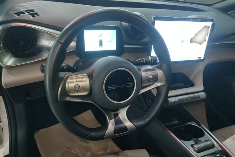 Used BYD Dolphin 2023 420 km Fashion Edition Steering Wheel