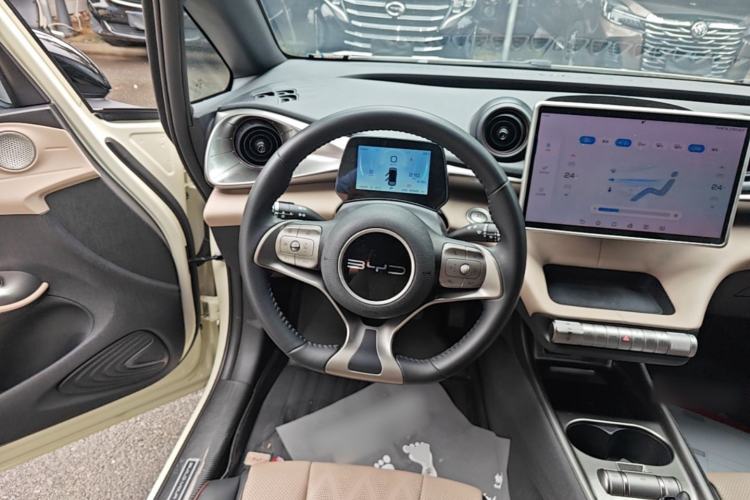 Used BYD Dolphin 2023 420 km Fashion Edition Steering Wheel