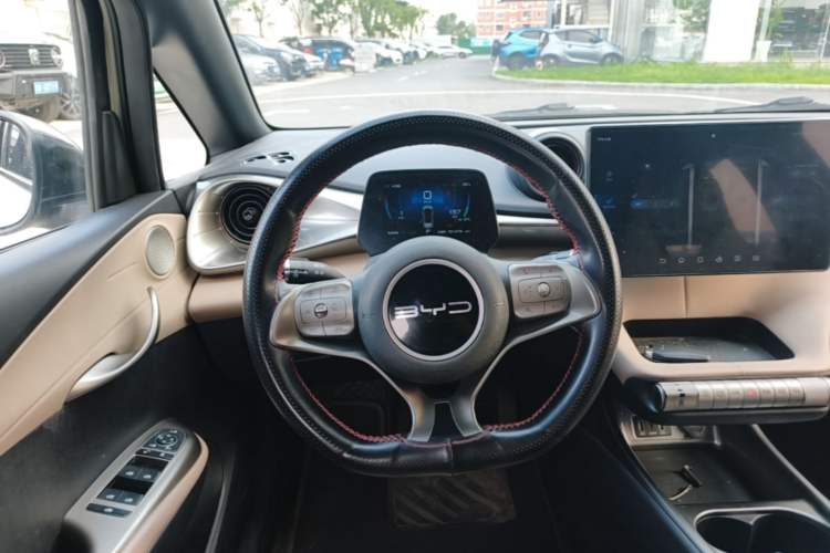 Used BYD Dolphin 2023 420 km Fashion Edition Steering Wheel