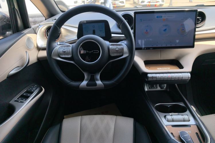 Used BYD Dolphin 2023 420 km Fashion Edition Steering Wheel