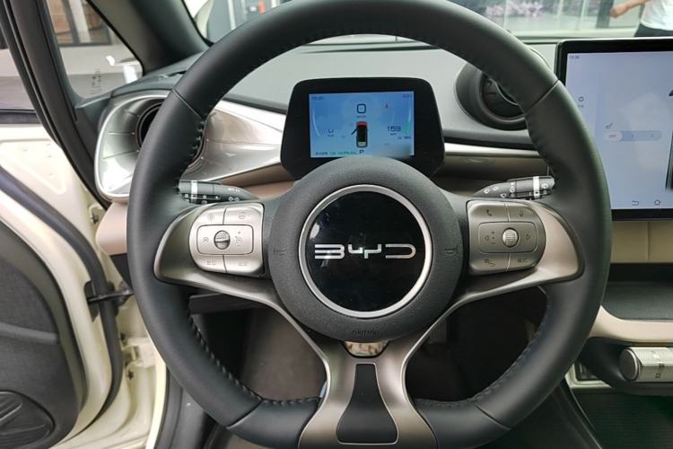 Used BYD Dolphin 2023 420 km Fashion Edition Steering Wheel