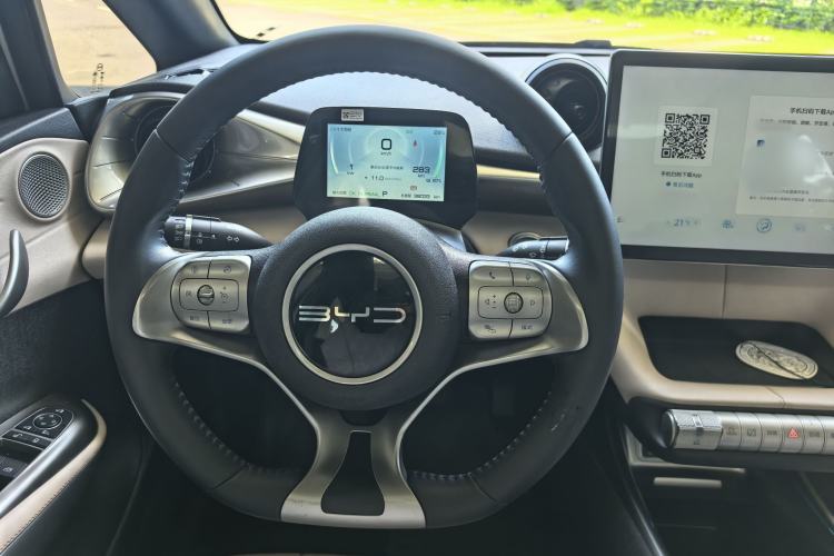 Used BYD Dolphin 2023 420 km Fashion Edition Steering Wheel