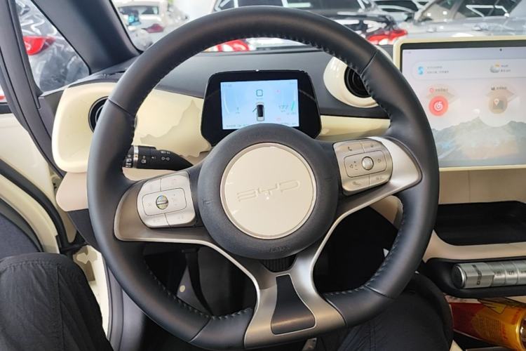Used BYD Dolphin 2023 420 km Fashion Edition Steering Wheel