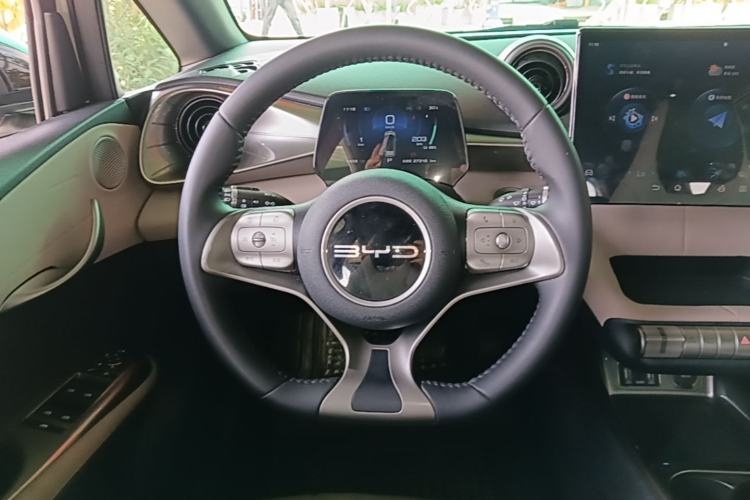 Used BYD Dolphin 2023 420 km Fashion Edition Steering Wheel