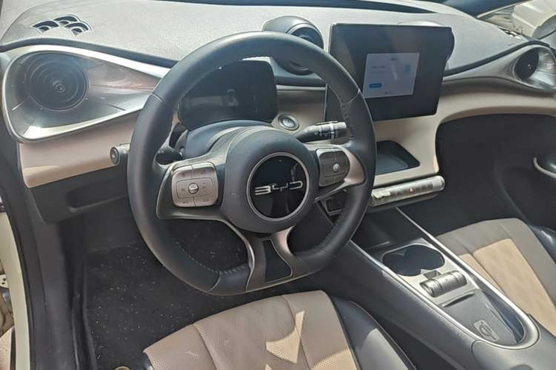 Used BYD Dolphin 2023 420 km Fashion Edition Steering Wheel