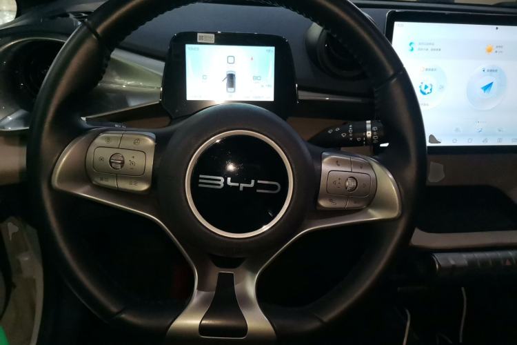 Used BYD Dolphin 2023 420 km Fashion Edition Steering Wheel