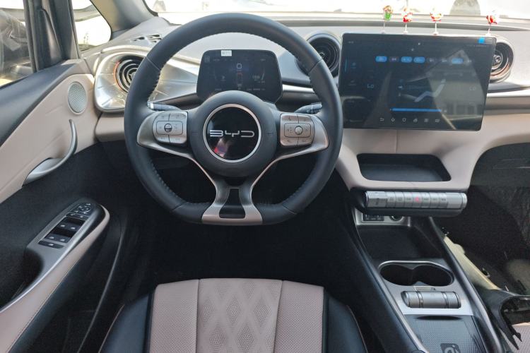 Used BYD Dolphin 2023 420 km Fashion Edition Steering Wheel