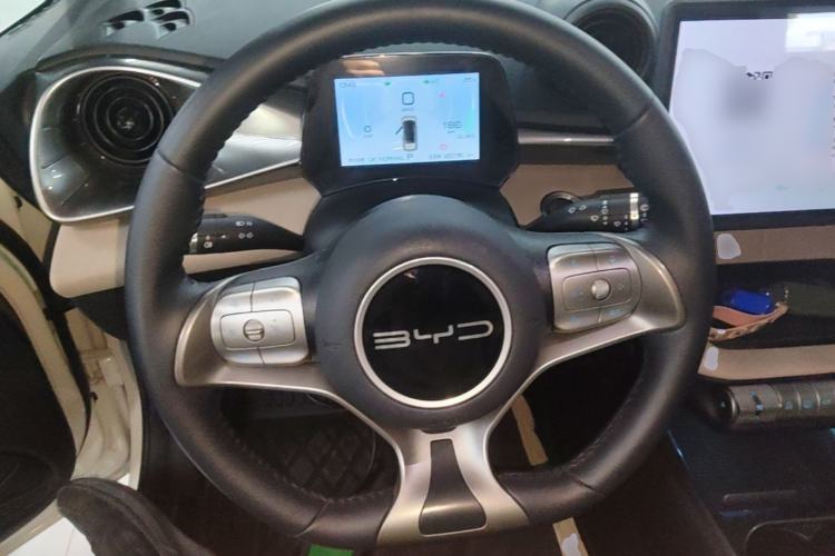 Used BYD Dolphin 2023 420 km Fashion Edition Steering Wheel