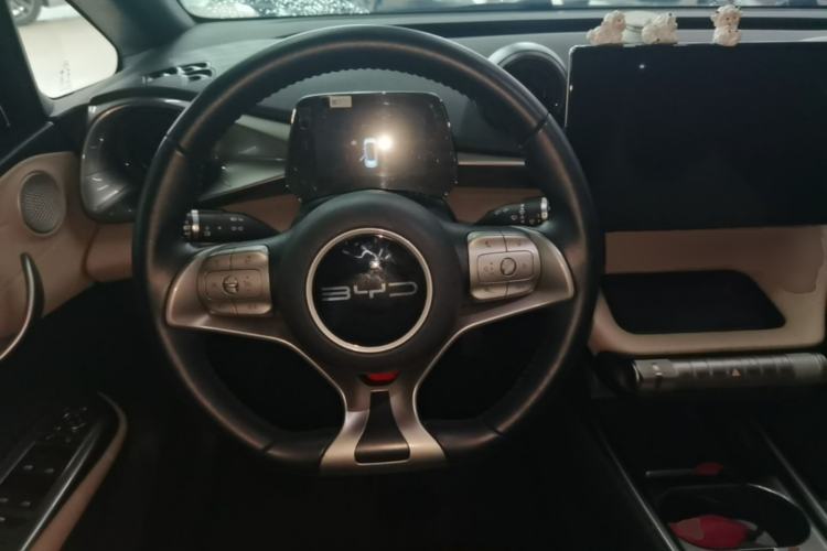 Used BYD Dolphin 2023 420 km Fashion Edition Steering Wheel