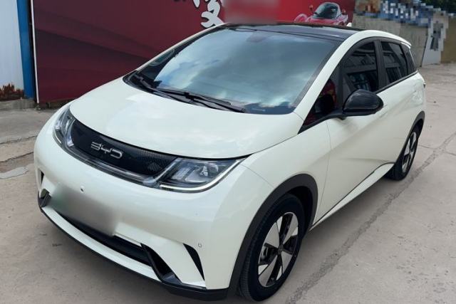 Ojetý BYD Dolphin 2023 420 km Fashion Edition