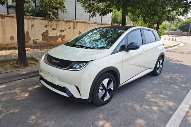 Used BYD Dolphin 2023 420 km Fashion Edition