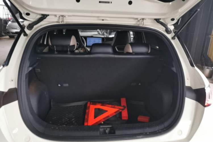 Used BYD Dolphin 2023 420 km Free Version Trunk