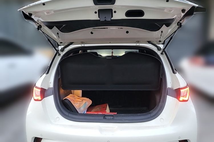 Used BYD Dolphin 2023 420 km Fashion Edition Trunk