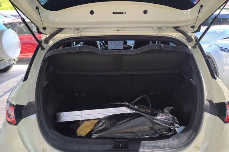 Used BYD Dolphin 2023 420 km Fashion Edition Trunk
