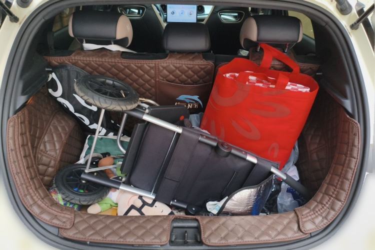Used BYD Dolphin 2023 420 km Fashion Edition Trunk