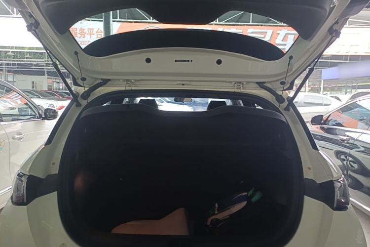 Used BYD Dolphin 2023 420 km Fashion Edition Trunk