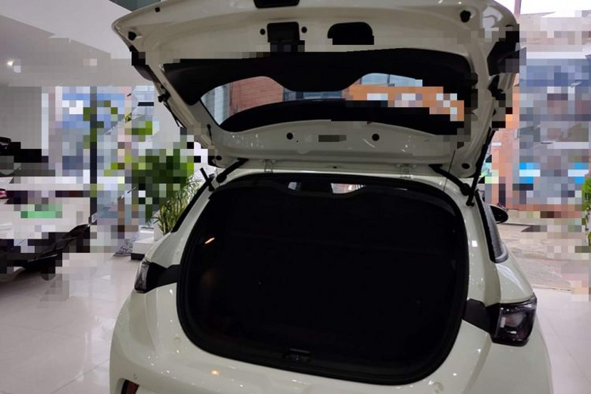 Used BYD Dolphin 2023 420 km Fashion Edition Trunk
