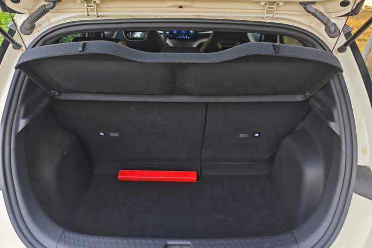 Used BYD Dolphin 2023 420 km Fashion Edition Trunk