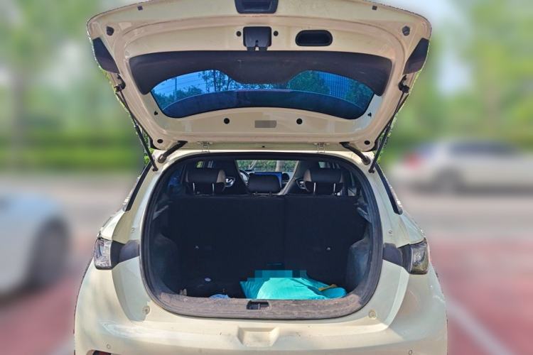Used BYD Dolphin 2023 420 km Fashion Edition Trunk