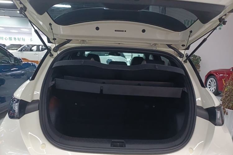 Used BYD Dolphin 2023 420 km Fashion Edition Trunk